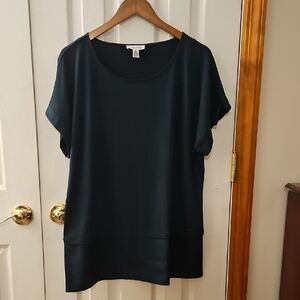 Elegant Green Short Sleeve Women's Top